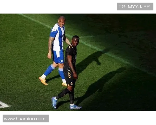 巴恩斯利与伯顿比赛因天气原因推迟的最新消息与影响分析